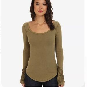 Free People Gray Long Sleeve Tee with Soft Fabric